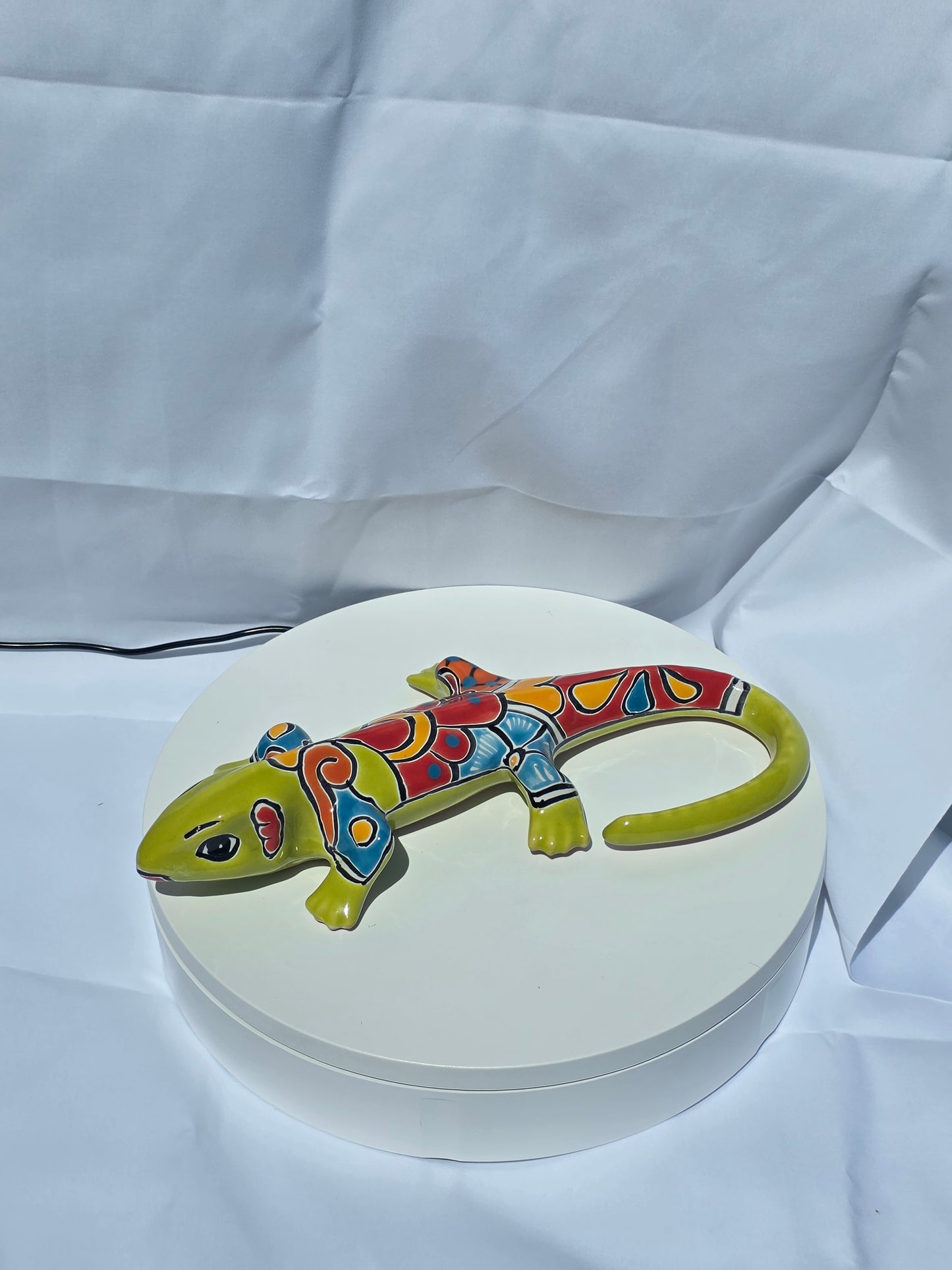 Hand‑Painted 12" Talavera Iguana – Vibrant Multicolor Green Ceramic